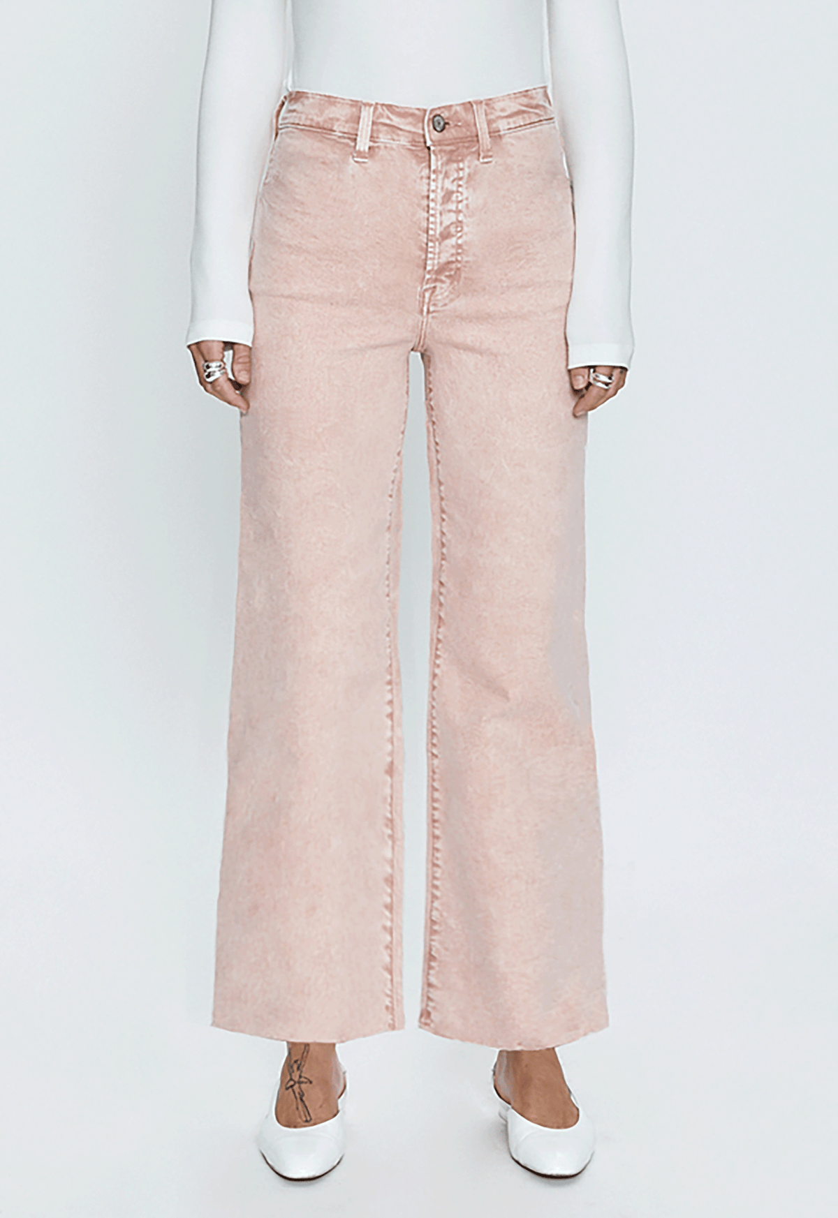 Penny Crop  High Rise Wide Leg Crop - Mellow Rose Snow
            
              Sale